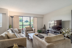  at 208 - 1360 Martin Street, White Rock, South Surrey White Rock