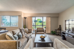  at 208 - 1360 Martin Street, White Rock, South Surrey White Rock