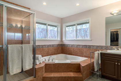 13899-23-avenue-web-27-of-36 at 13899 23 Avenue, Elgin Chantrell, South Surrey White Rock