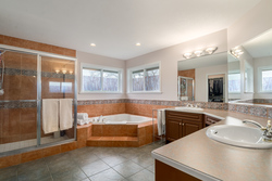 13899-23-avenue-web-26-of-36 at 13899 23 Avenue, Elgin Chantrell, South Surrey White Rock