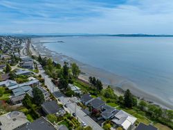 14336-marine-drive-white-rock-south-surrey-white-rock-40 at 14336 Marine Drive, White Rock, South Surrey White Rock