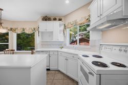 12715-14b-avenue-crescent-bch-ocean-pk-south-surrey-white-rock-14 at 12715 14b Avenue, Crescent Bch Ocean Pk., South Surrey White Rock