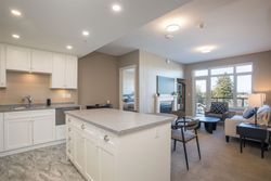 15333-16-avenue-white-rock-south-surrey-white-rock-06 at 710 - 15333 16 Avenue, White Rock, South Surrey White Rock