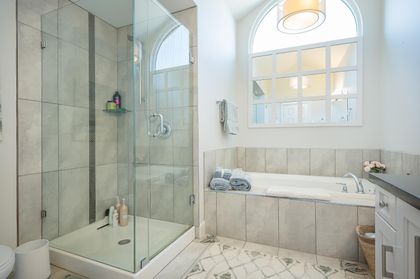 1830-southmere-crescent-sunnyside-park-surrey-south-surrey-white-rock-24 at 2 - 1830 Southmere Crescent, Sunnyside Park Surrey, South Surrey White Rock