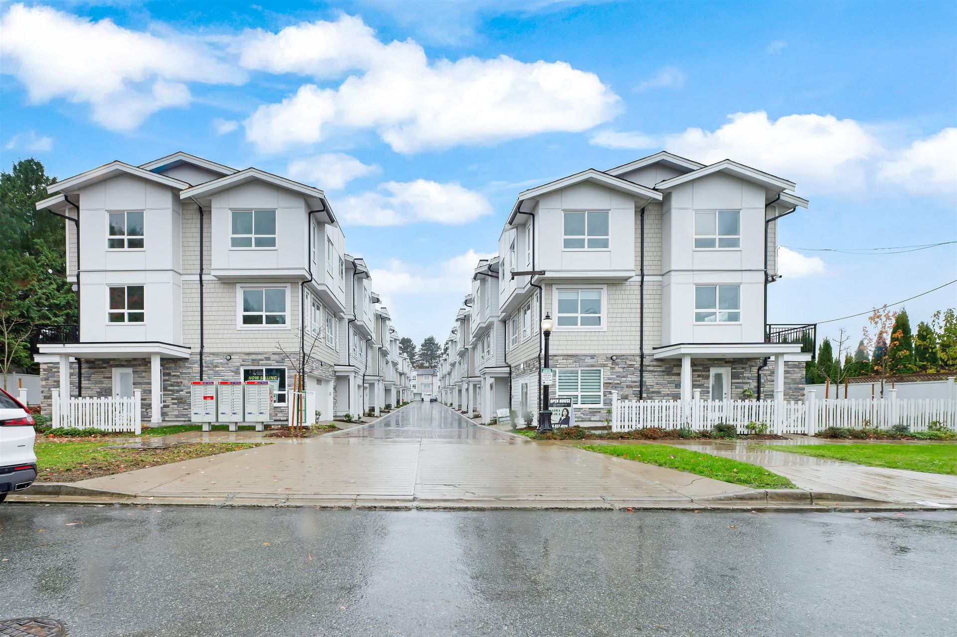 11 - 8181 135a Street, Queen Mary Park Surrey, Surrey 