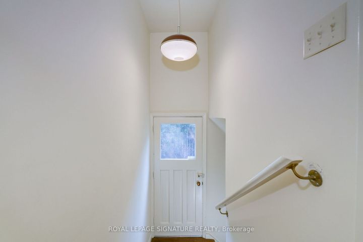 23-sifton-crt-bayview-village-toronto-18 at 23 Sifton Court, Bayview Village, Toronto 23-sifton-crt-bayview-village-toronto-18 at 23 Sifton Court, Bayview Village, Toronto