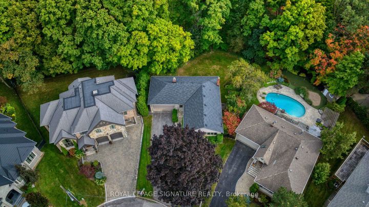 23-sifton-crt-bayview-village-toronto-33 at 23 Sifton Court, Bayview Village, Toronto 23-sifton-crt-bayview-village-toronto-33 at 23 Sifton Court, Bayview Village, Toronto