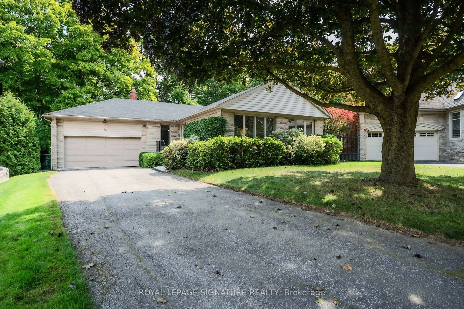 23 Sifton Court, Bayview Village, Toronto  by The Gerber Group 23 Sifton Court, Bayview Village, Toronto