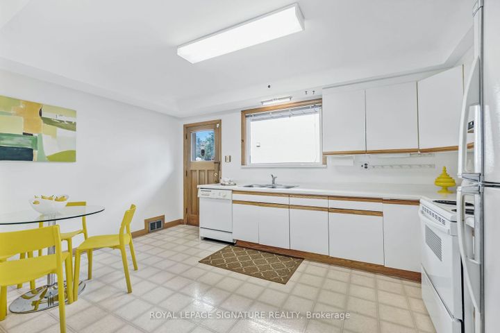 186-burbank-dr-bayview-village-toronto-10 at 186 Burbank Drive, Bayview Village, Toronto 186-burbank-dr-bayview-village-toronto-10 at 186 Burbank Drive, Bayview Village, Toronto