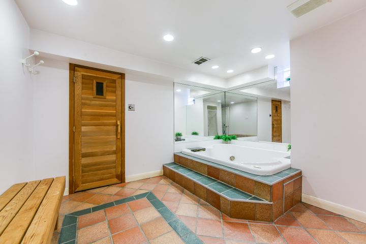 highres_049 at 21 Palomino Crescent, Bayview Village, Toronto highres_049 at 21 Palomino Crescent, Bayview Village, Toronto