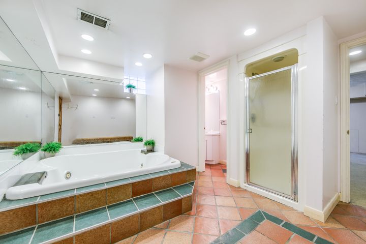 highres_050 at 21 Palomino Crescent, Bayview Village, Toronto highres_050 at 21 Palomino Crescent, Bayview Village, Toronto