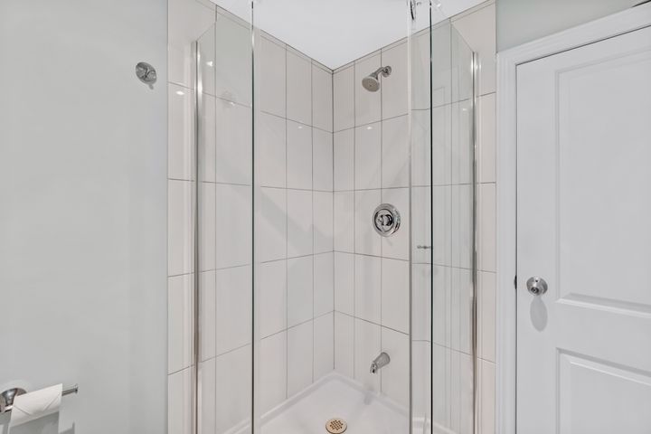 21-page-avenue-toronto-web-mls-49 at 21 Page Avenue, Bayview Village, Toronto 21-page-avenue-toronto-web-mls-49 at 21 Page Avenue, Bayview Village, Toronto