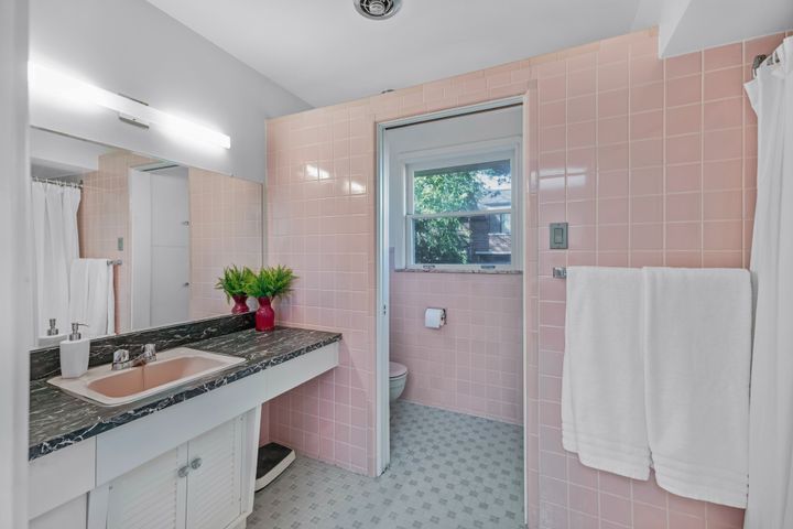 5-morewood-crescent-toronto-web-mls-45 at 5 Morewood Crescent, Bayview Village, Toronto 5-morewood-crescent-toronto-web-mls-45 at 5 Morewood Crescent, Bayview Village, Toronto