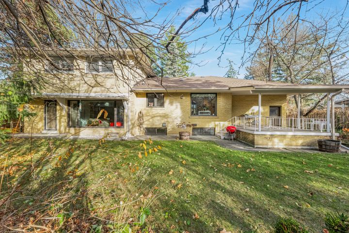 5-morewood-crescent-toronto-web-mls-64 at 5 Morewood Crescent, Bayview Village, Toronto 5-morewood-crescent-toronto-web-mls-64 at 5 Morewood Crescent, Bayview Village, Toronto