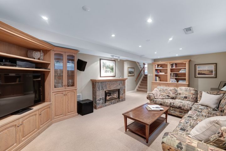 18-flaremore-crescent-toronto-web-mls-44 at 18 Flaremore Crescent, Bayview Village, Toronto