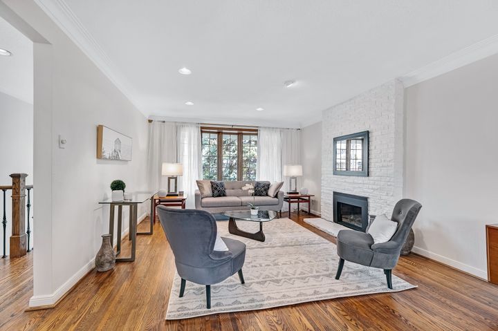 30-sumner-heights-drive-toronto-web-mls-15 at 30 Sumner Heights Drive, Bayview Village, Toronto