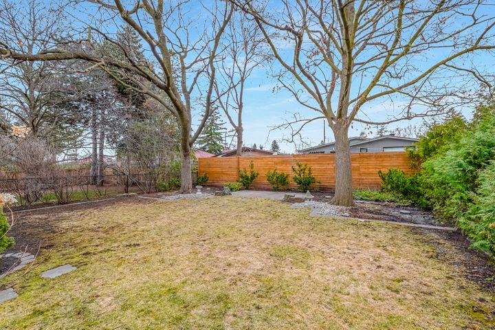 30-sumner-heights-drive-toronto-web-mls-61 at 30 Sumner Heights Drive, Bayview Village, Toronto 30-sumner-heights-drive-toronto-web-mls-61 at 30 Sumner Heights Drive, Bayview Village, Toronto