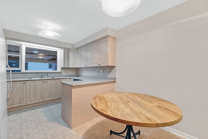 39-viamede-crescent-toronto-web-mls-21 at 39 Viamede Crescent, Bayview Village, Toronto 39-viamede-crescent-toronto-web-mls-21 at 39 Viamede Crescent, Bayview Village, Toronto