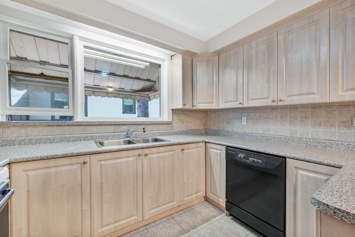 39-viamede-crescent-toronto-web-mls-23 at 39 Viamede Crescent, Bayview Village, Toronto 39-viamede-crescent-toronto-web-mls-23 at 39 Viamede Crescent, Bayview Village, Toronto