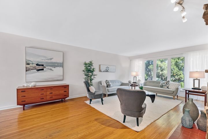 86-heathview-avenue-toronto-web-mls-14 at 86 Heathview Avenue, Bayview Village, Toronto 86-heathview-avenue-toronto-web-mls-14 at 86 Heathview Avenue, Bayview Village, Toronto