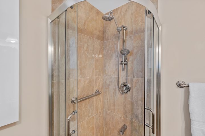 86-heathview-avenue-toronto-web-mls-34 at 86 Heathview Avenue, Bayview Village, Toronto 86-heathview-avenue-toronto-web-mls-34 at 86 Heathview Avenue, Bayview Village, Toronto