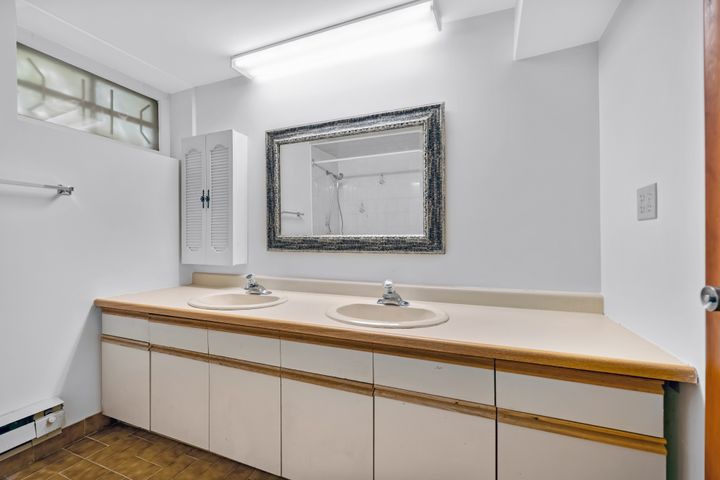 86-heathview-avenue-toronto-web-mls-50 at 86 Heathview Avenue, Bayview Village, Toronto