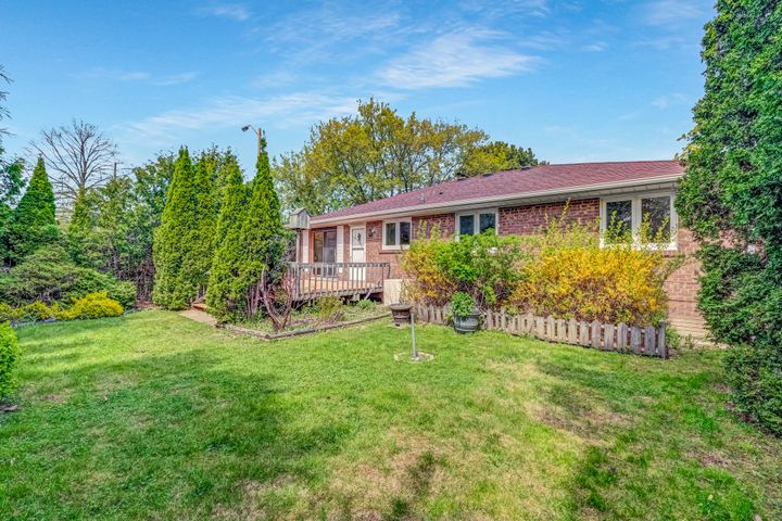 86-heathview-avenue-toronto-web-mls-56 at 86 Heathview Avenue, Bayview Village, Toronto 86-heathview-avenue-toronto-web-mls-56 at 86 Heathview Avenue, Bayview Village, Toronto