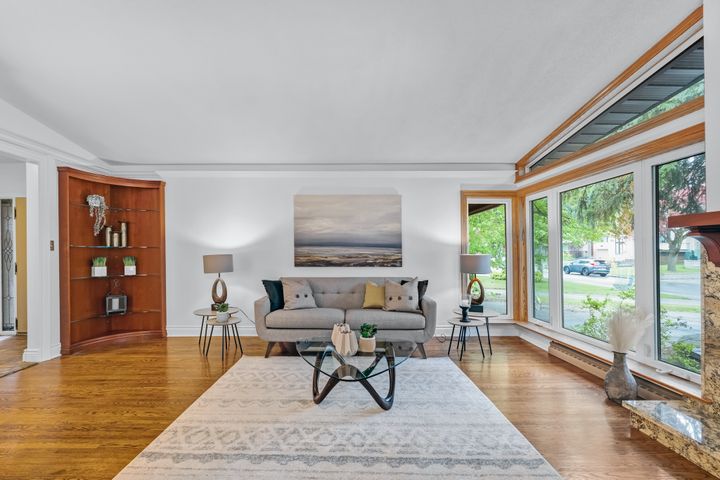 23-palomino-crescent-toronto-web-mls-10 at 23 Palomino Crescent, Bayview Village, Toronto 23-palomino-crescent-toronto-web-mls-10 at 23 Palomino Crescent, Bayview Village, Toronto