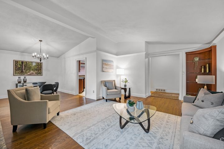 23-palomino-crescent-toronto-web-mls-11 at 23 Palomino Crescent, Bayview Village, Toronto