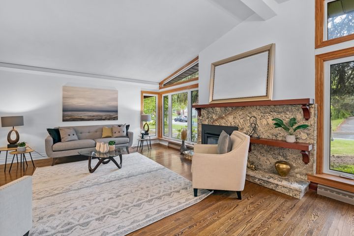 23-palomino-crescent-toronto-web-mls-12 at 23 Palomino Crescent, Bayview Village, Toronto