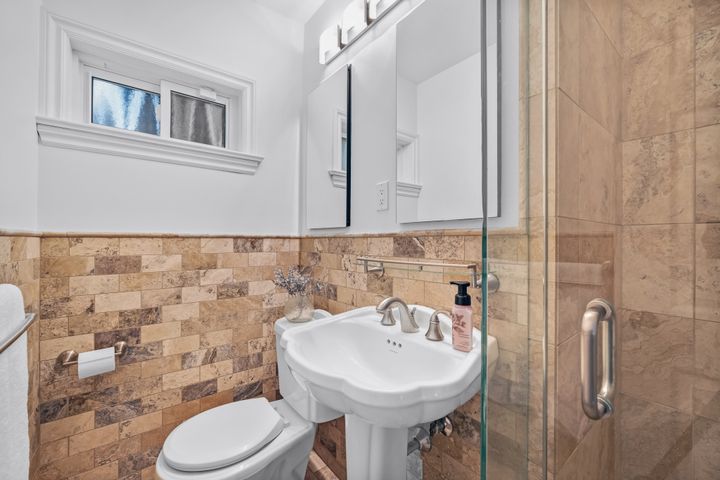 23-palomino-crescent-toronto-web-mls-27 at 23 Palomino Crescent, Bayview Village, Toronto