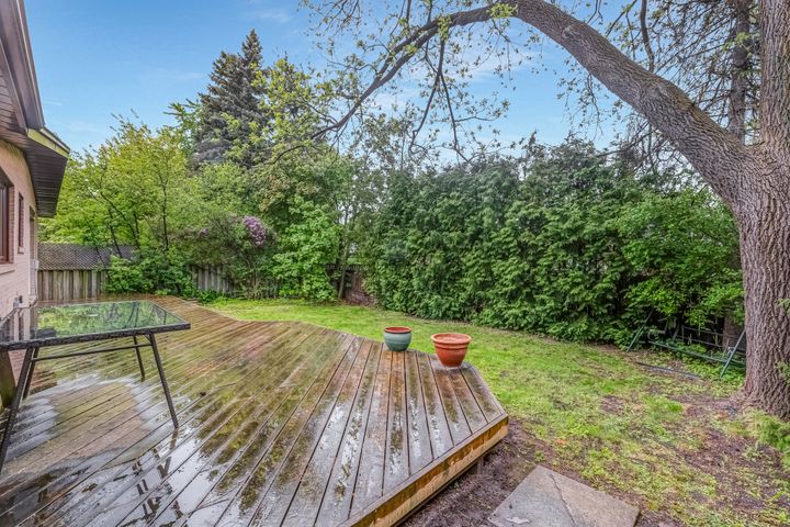 23-palomino-crescent-toronto-web-mls-54 at 23 Palomino Crescent, Bayview Village, Toronto 23-palomino-crescent-toronto-web-mls-54 at 23 Palomino Crescent, Bayview Village, Toronto