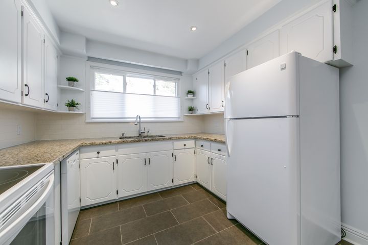 highres_013 at 41 Heathview Avenue, Bayview Village, Toronto highres_013 at 41 Heathview Avenue, Bayview Village, Toronto