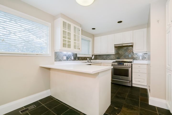 highres_013 at 2 Millgate Crescent, Bayview Village, Toronto