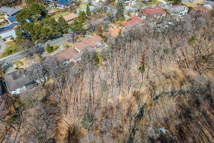 57-forest-grove-drive-toronto-exterior-web-mls-26 at 57 Forest Grove Drive, Bayview Village, Toronto
