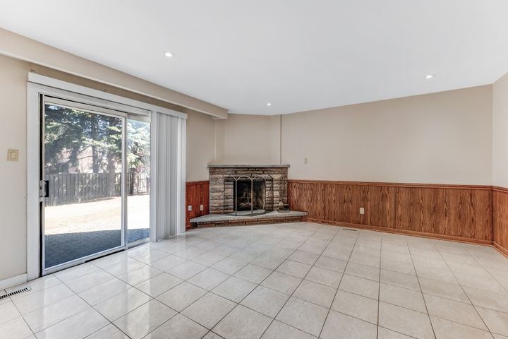 3161-bayview-avenue-toronto-web-mls-22 at 3161 Bayview Avenue, Bayview Village, Toronto