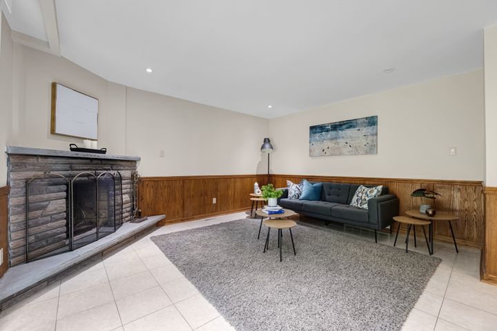 3161-bayview-avenue-toronto-web-mls-24 at 3161 Bayview Avenue, Bayview Village, Toronto
