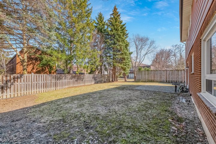 3161-bayview-avenue-toronto-web-mls-60 at 3161 Bayview Avenue, Bayview Village, Toronto