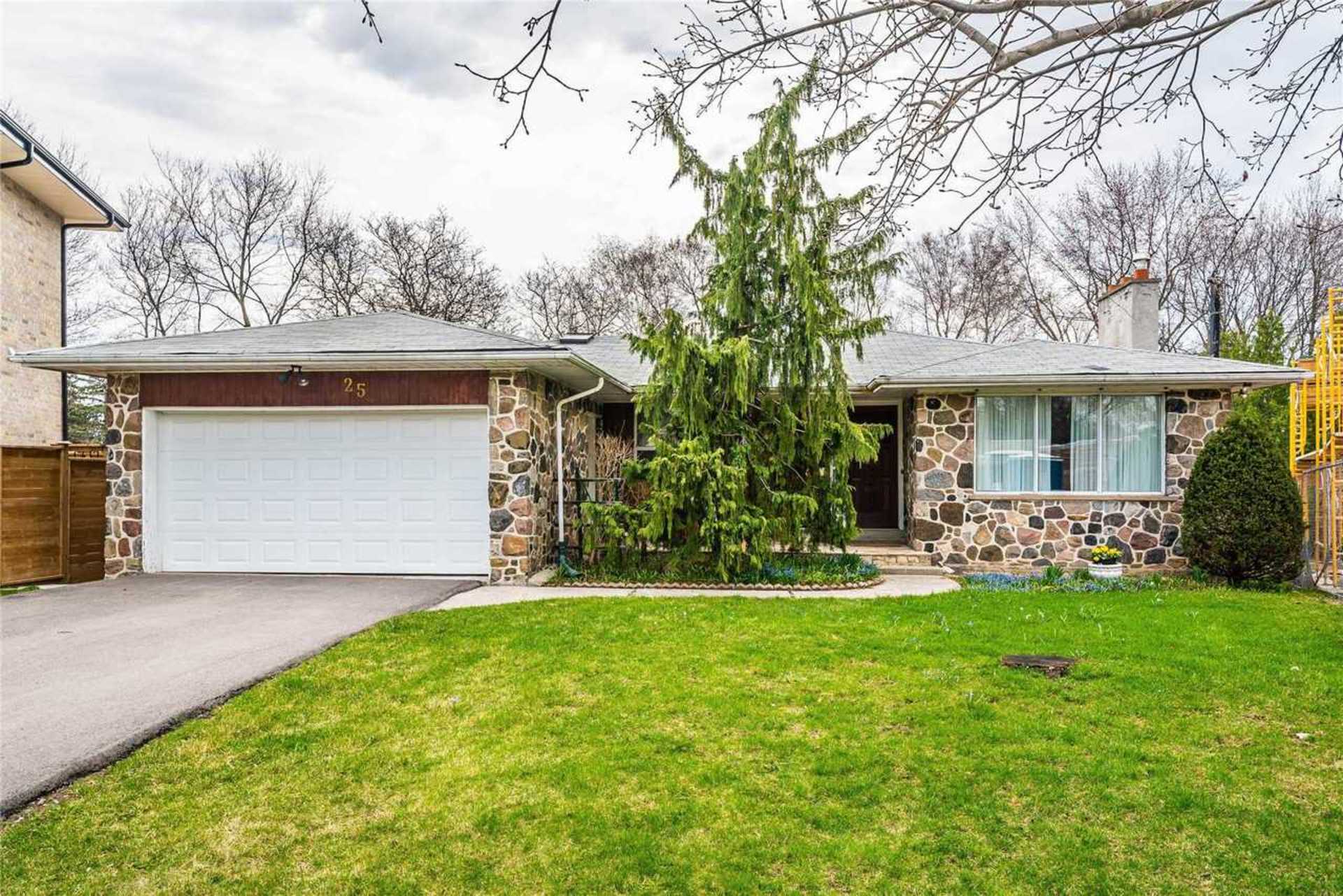 SALE #474 - 25 Wycliffe Crescent, Bayview Village, Toronto  by The Gerber Group SALE #474 - 25 Wycliffe Crescent, Bayview Village, Toronto