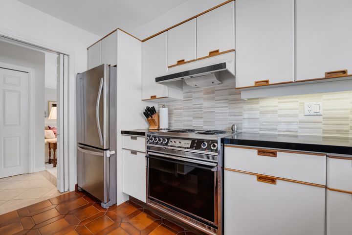 88-page-avenue-toronto-web-mls-24 at 88 Page Avenue, Bayview Village, Toronto