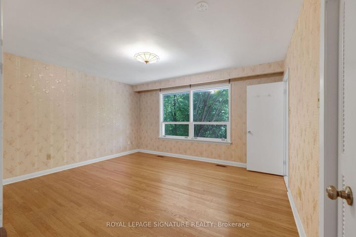 209-burbank-drive-bayview-village-toronto-on-10 at 209 Burbank Drive, Bayview Village, Toronto