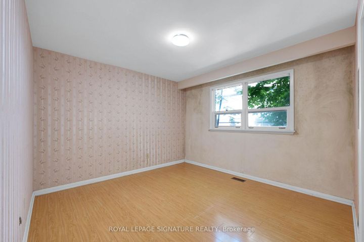 209-burbank-drive-bayview-village-toronto-on-13 at 209 Burbank Drive, Bayview Village, Toronto