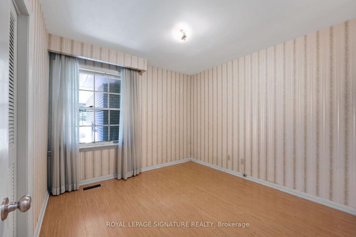 209-burbank-drive-bayview-village-toronto-on-14 at 209 Burbank Drive, Bayview Village, Toronto