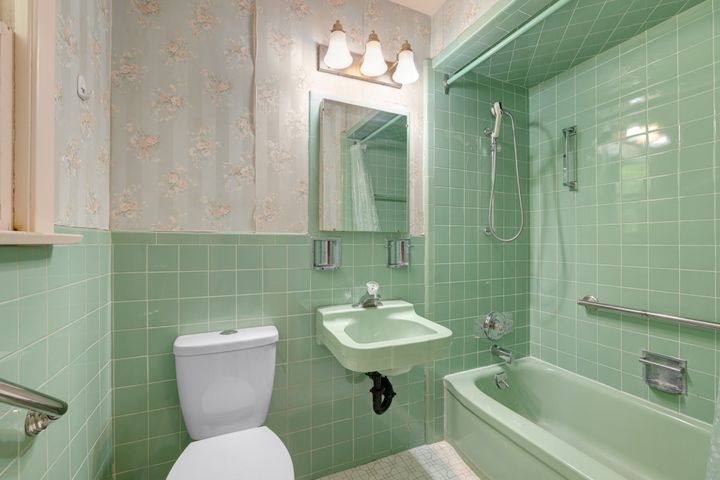 209-burbank-drive-toronto-web-mls-29 at 209 Burbank Drive, Bayview Village, Toronto