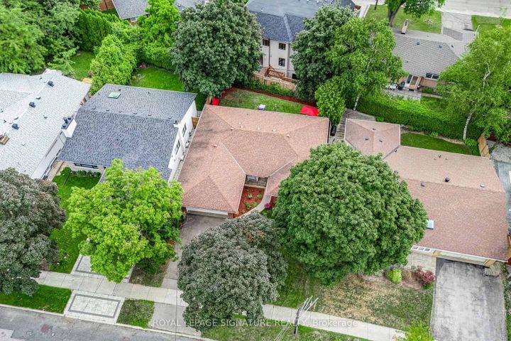 9-bunty-lane-bayview-village-toronto-on-36 at 9 Bunty Lane, Bayview Village, Toronto