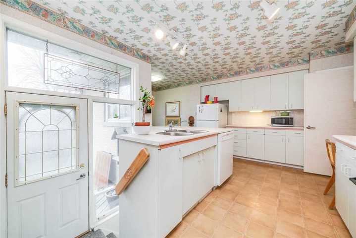 45-bunty-lane-bayview-village-toronto-07 at SALE #475 - 45 Bunty Lane, Bayview Village, Toronto 45-bunty-lane-bayview-village-toronto-07 at SALE #475 - 45 Bunty Lane, Bayview Village, Toronto