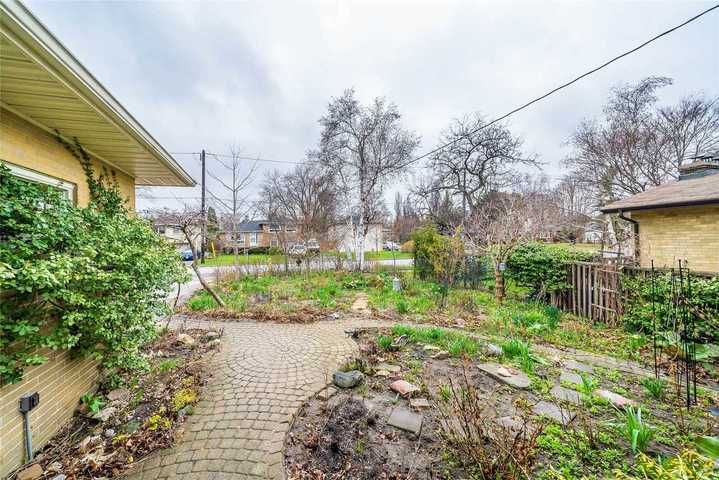 45-bunty-lane-bayview-village-toronto-20 at SALE #475 - 45 Bunty Lane, Bayview Village, Toronto 45-bunty-lane-bayview-village-toronto-20 at SALE #475 - 45 Bunty Lane, Bayview Village, Toronto