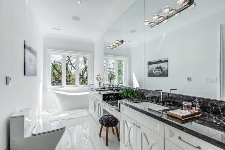 45-heathview-ave-bayview-village-toronto-14 at 45 Heathview Avenue, Bayview Village, Toronto 45-heathview-ave-bayview-village-toronto-14 at 45 Heathview Avenue, Bayview Village, Toronto