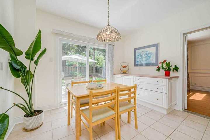 70-clarinda-dr-bayview-village-toronto-08 at 70 Clarinda Drive, Bayview Village, Toronto 70-clarinda-dr-bayview-village-toronto-08 at 70 Clarinda Drive, Bayview Village, Toronto