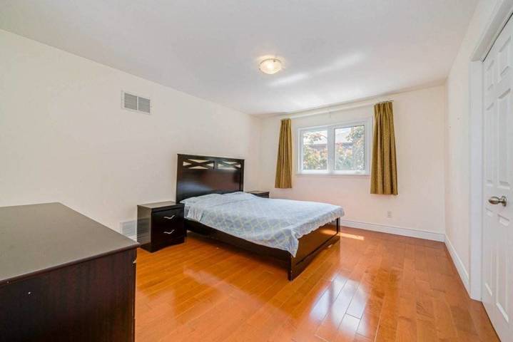 70-clarinda-dr-bayview-village-toronto-14 at 70 Clarinda Drive, Bayview Village, Toronto 70-clarinda-dr-bayview-village-toronto-14 at 70 Clarinda Drive, Bayview Village, Toronto